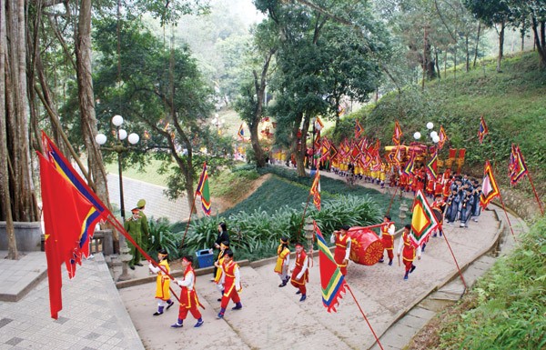  Lào Cai khai mạc Hội xuân đền Thượng 2013 - ảnh 1
